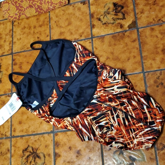 Speedo Sound Waves Flyback (2011) - Picture 2 of 8